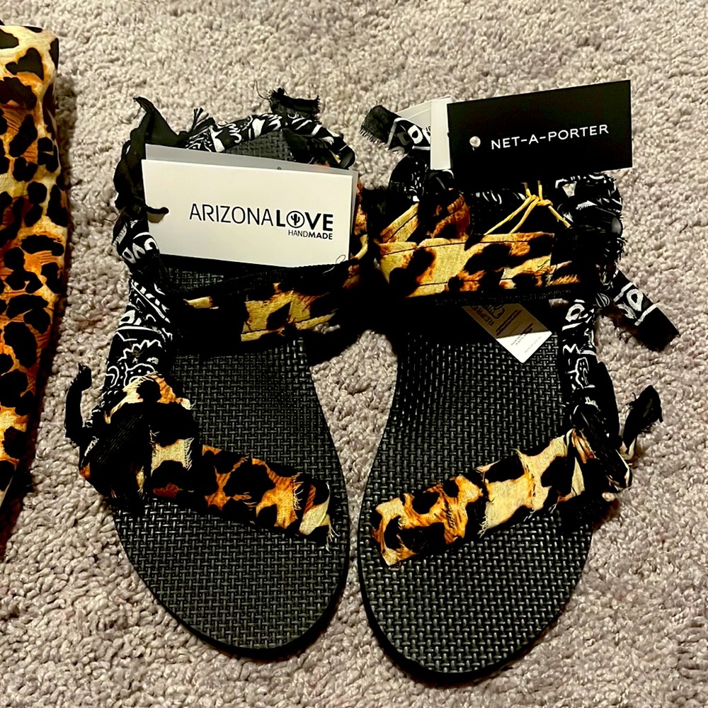 Arizona Love sandals brand new